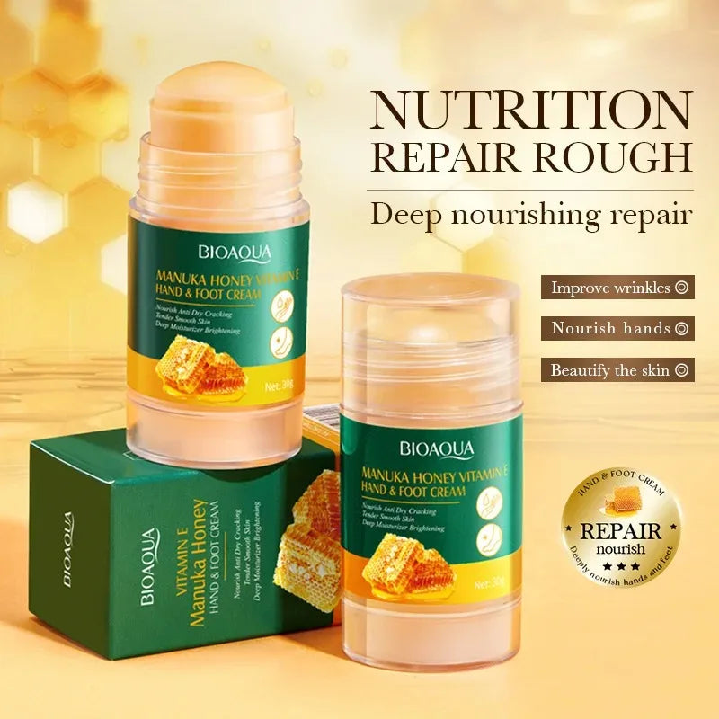 30g of Hand and Foot Cream Can Deeply Nourish Dry and Cracked Skin on Hands and Feet, Effectively Relieving Issues Such as Dryness, Cracking, and Peeling, and Restoring the Skin&