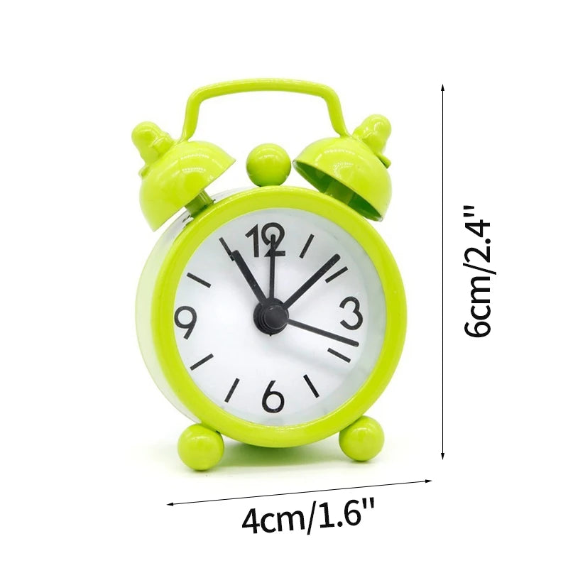 Nordic Retro Alarm Clock – Mute Quartz Clock with Metal Stand