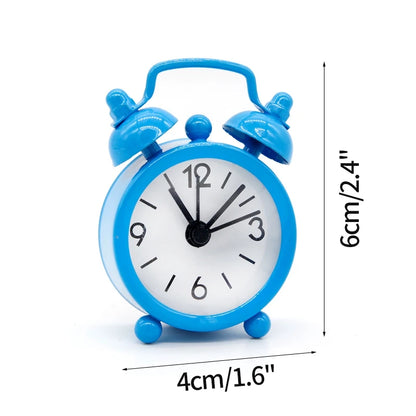 Nordic Retro Alarm Clock – Mute Quartz Clock with Metal Stand