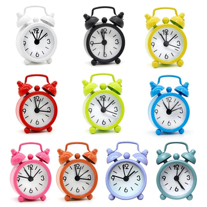 Nordic Retro Alarm Clock – Mute Quartz Clock with Metal Stand